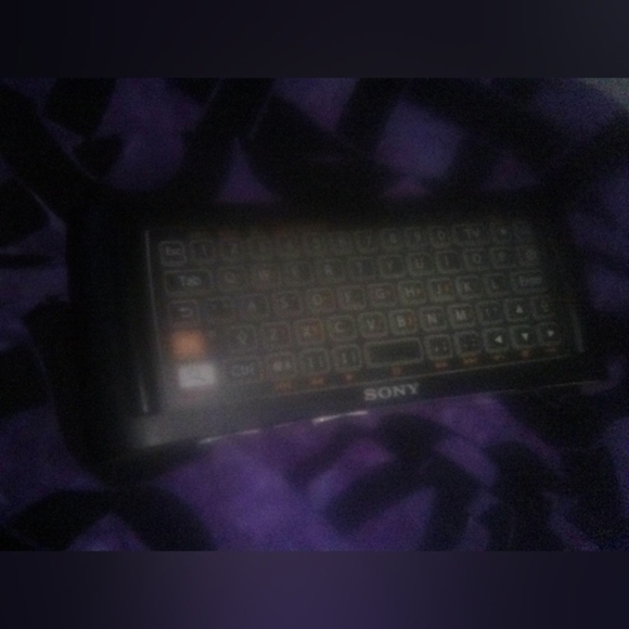 Sony NSG-MR7U Remote Control for Sony NSZ-GS7 - Picture 3 of 7